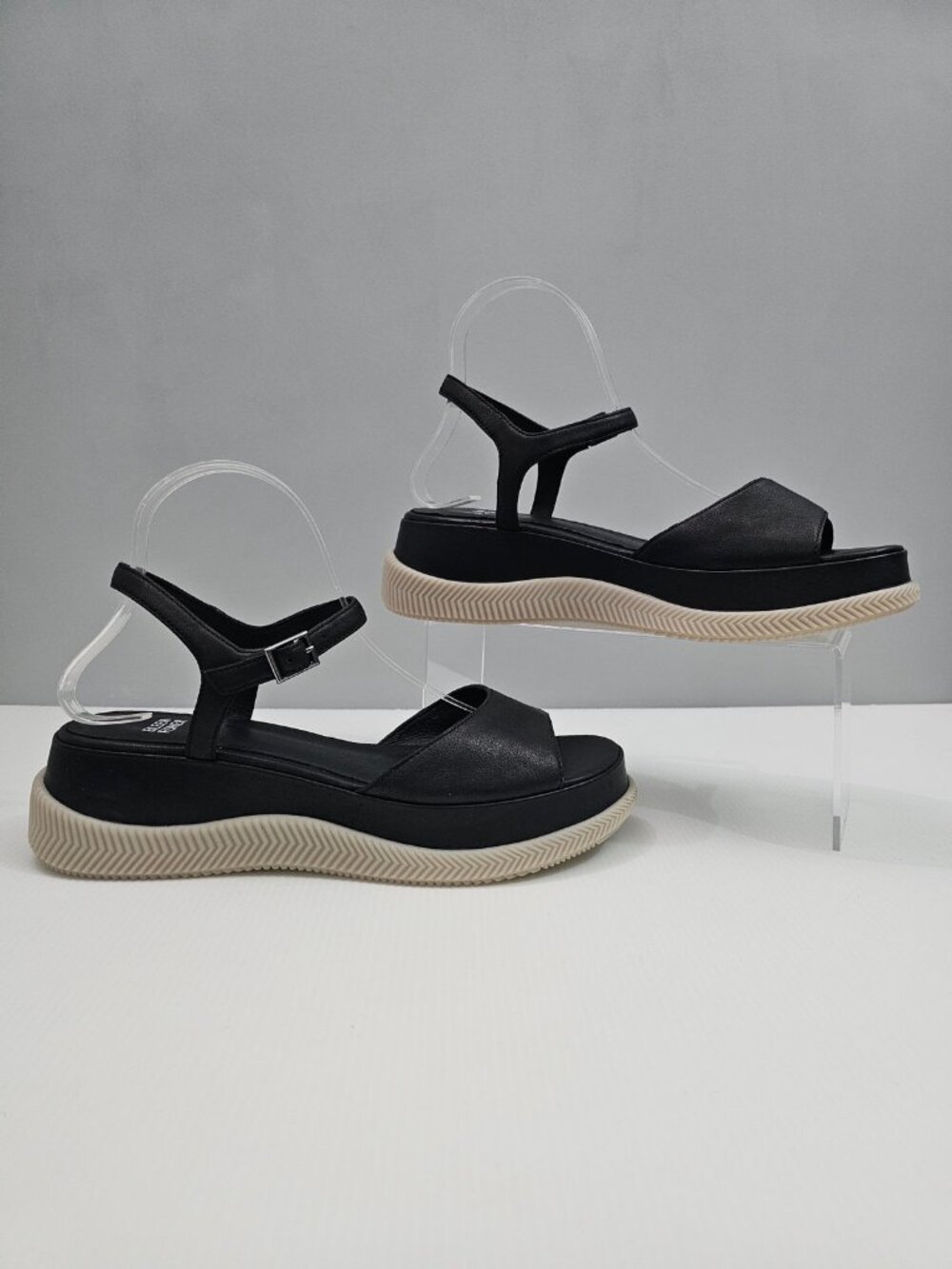 Eileen Fisher Airo Platform Wedge Sandal Womens 9 Black Leather Ankle Strap - Picture 3 of 13